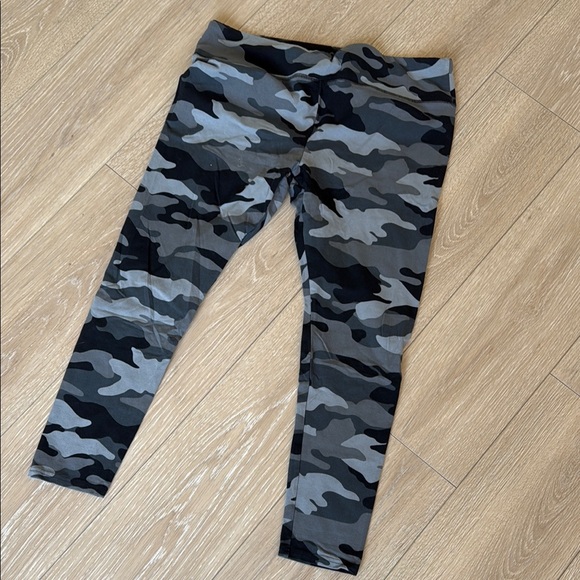 wild fable Pants - Wild Fable Black and Gray Leggings